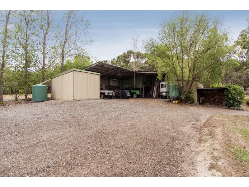 75 Roach Road, Lilydale VIC 3140