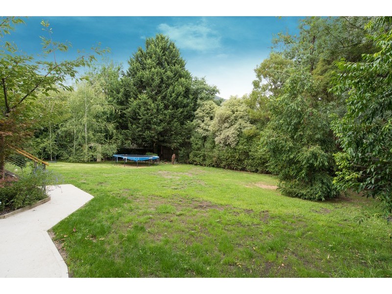 980 Mt Dandenong Tourist Road, Montrose VIC 3765