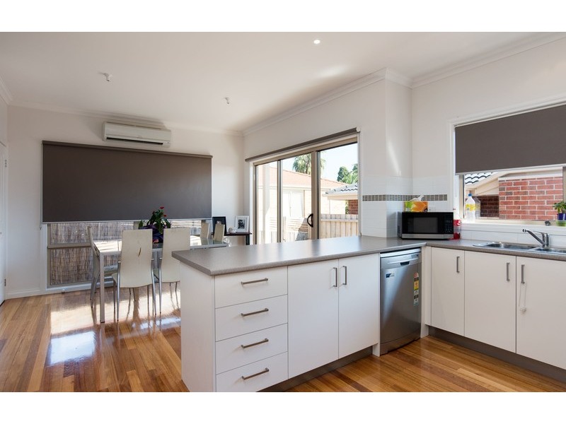 2/14 Wilsons Lane, Lilydale VIC 3140