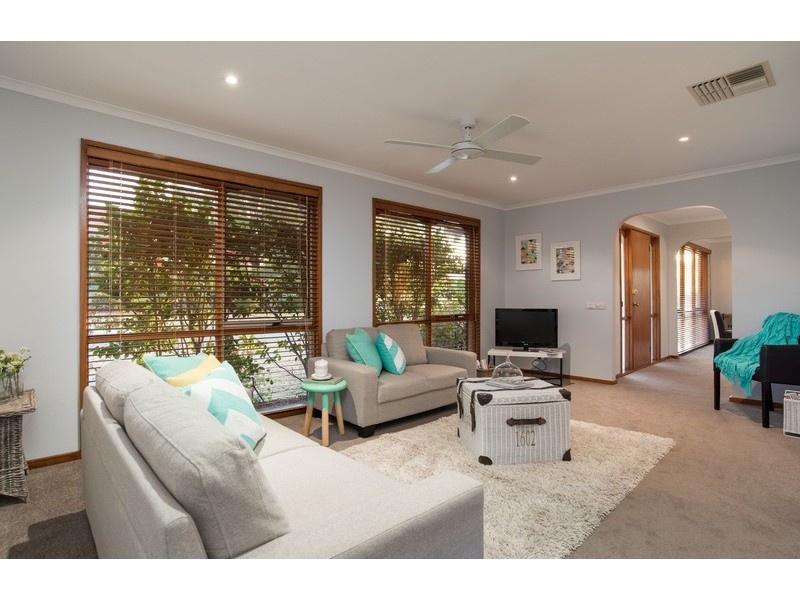 26 Alpine Way, Kilsyth VIC 3137