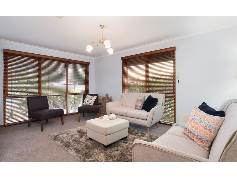 26 Alpine Way, Kilsyth VIC 3137