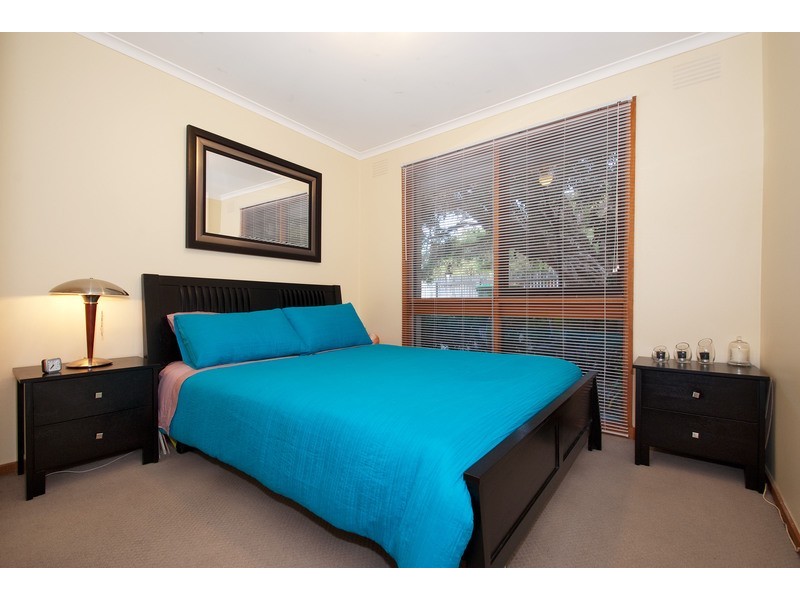 1/17 Kimberley Drive, Chirnside Park VIC 3116