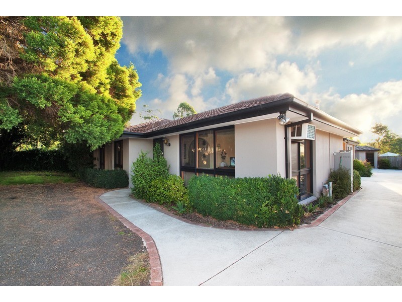 1/17 Kimberley Drive, Chirnside Park VIC 3116