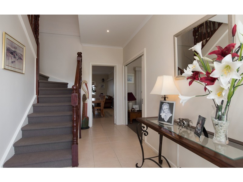 16a Durham Road, Kilsyth VIC 3137