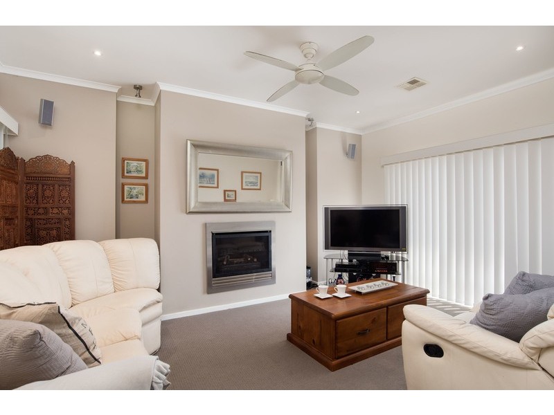 16a Durham Road, Kilsyth VIC 3137