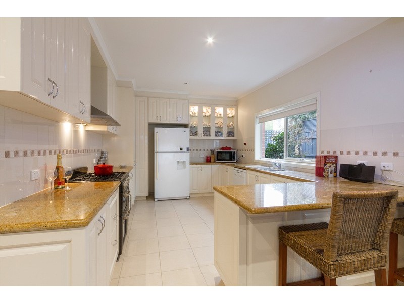 16a Durham Road, Kilsyth VIC 3137