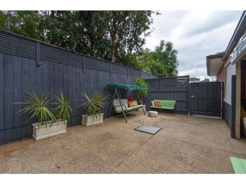 16a Durham Road, Kilsyth VIC 3137