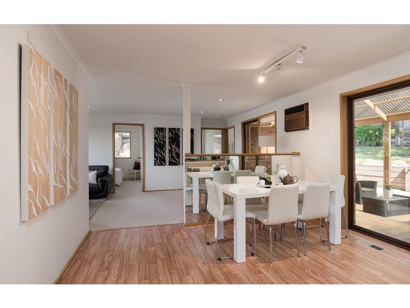 3 Handscombe Court, Croydon Hills VIC 3136