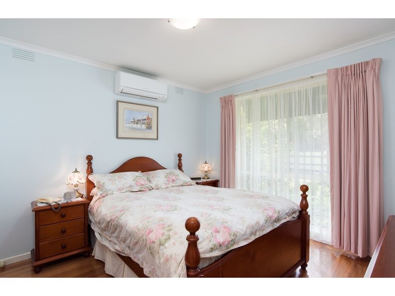 5 Morrison Crescent, Kilsyth VIC 3137