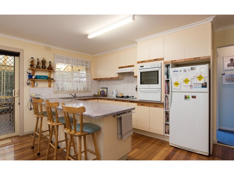 5 Morrison Crescent, Kilsyth VIC 3137