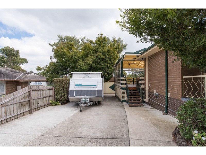 5 Morrison Crescent, Kilsyth VIC 3137