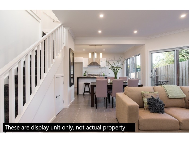 3b Warren Court, Mooroolbark VIC 3138