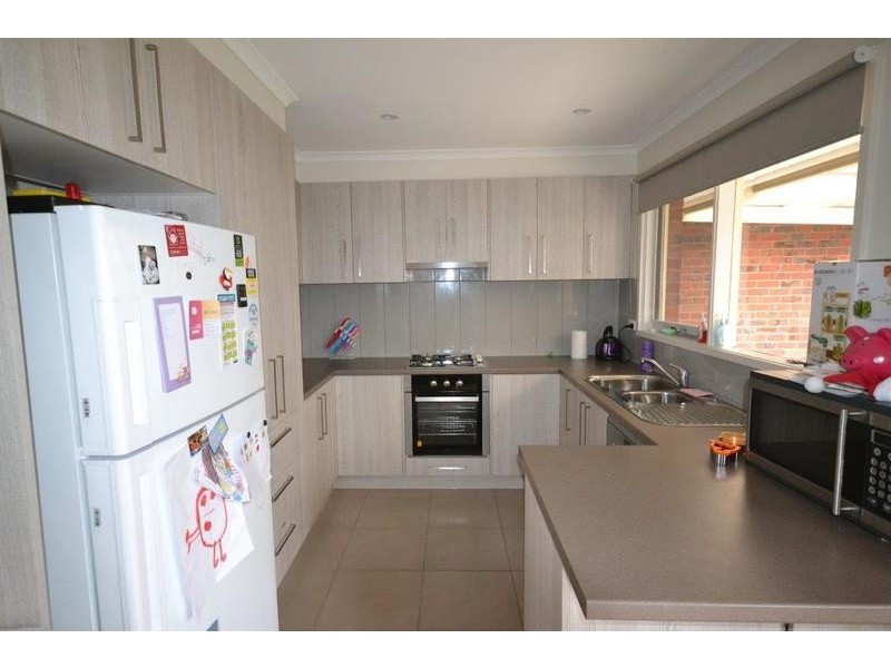 36 Pembroke Road, Mooroolbark VIC 3138