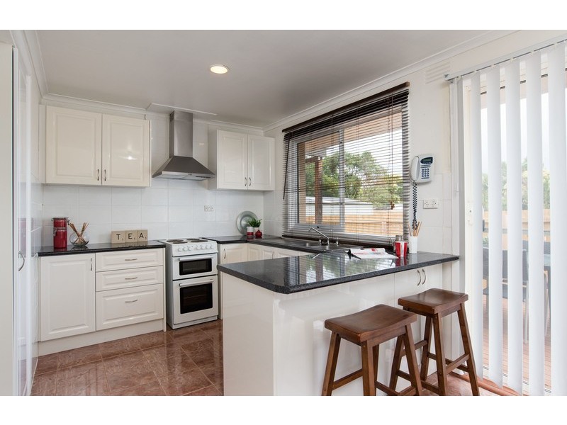 45 Balmoral Street, Kilsyth VIC 3137