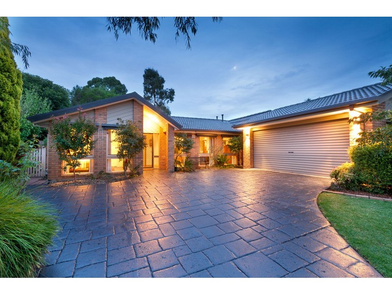 85 Blackburn Road, Mooroolbark VIC 3138