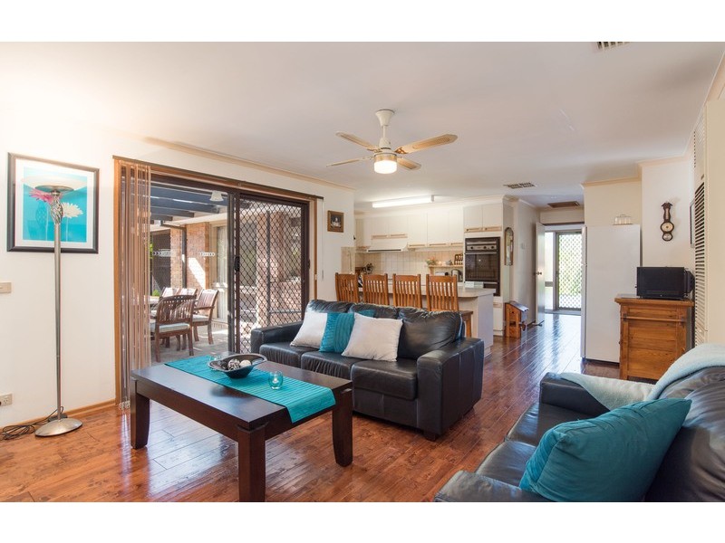 85 Blackburn Road, Mooroolbark VIC 3138