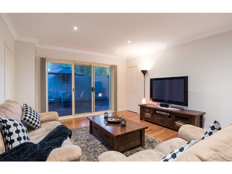2/392 Dorset Road, Croydon VIC 3136