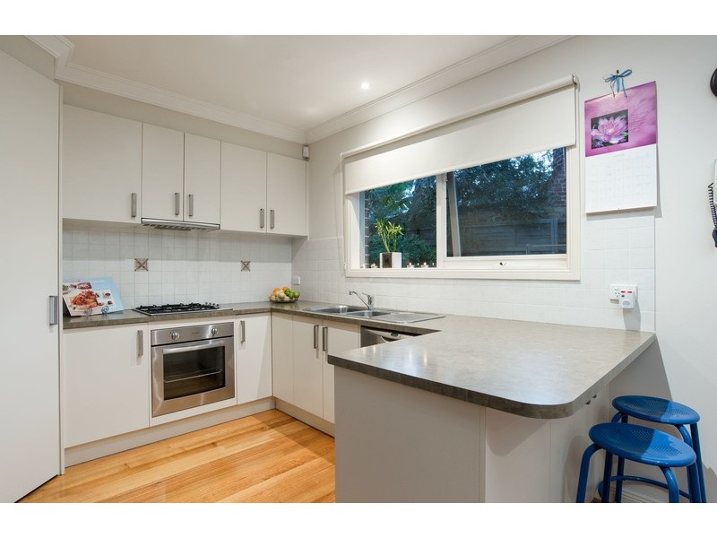 2/392 Dorset Road, Croydon VIC 3136