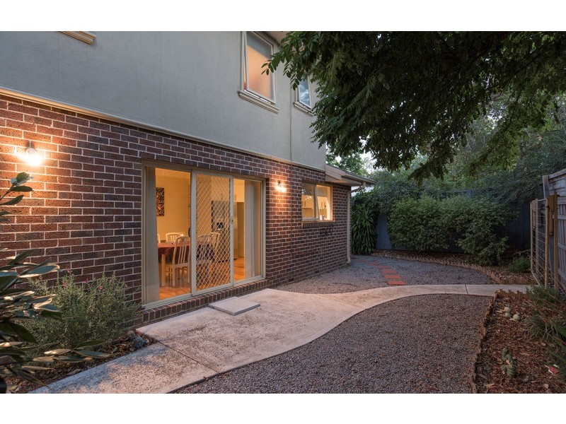 2/392 Dorset Road, Croydon VIC 3136