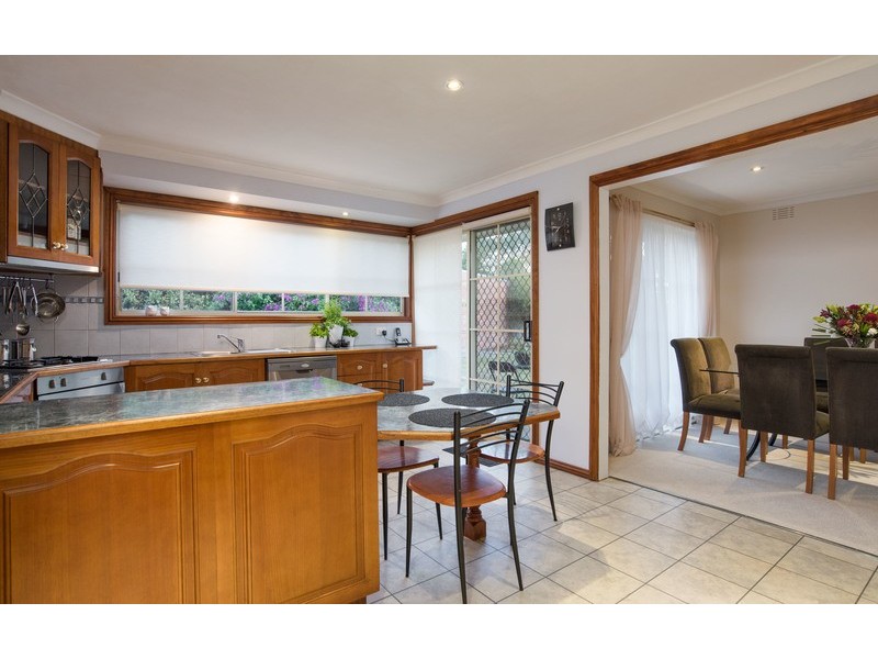 22 Sweetland Road, Mooroolbark VIC 3138