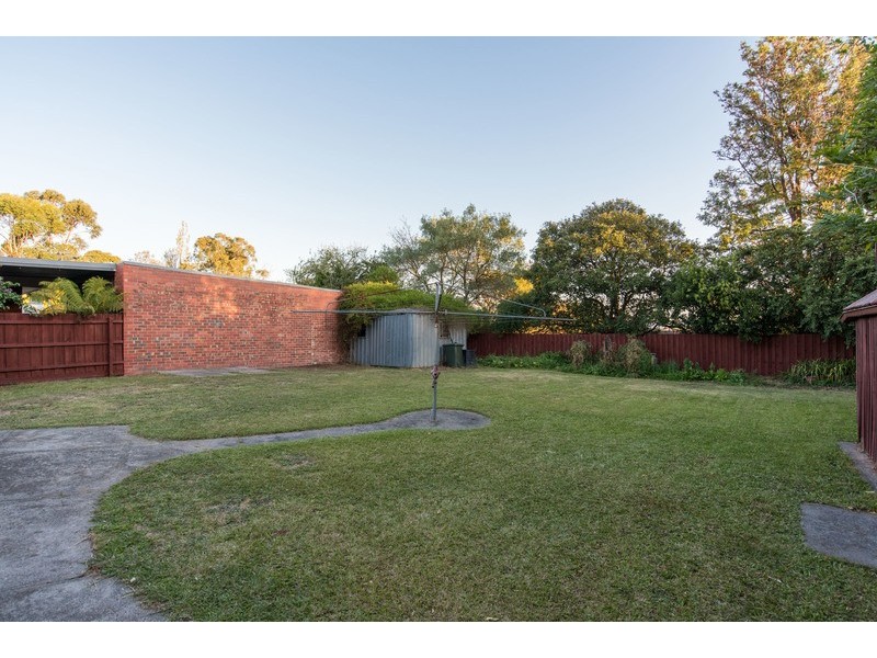 22 Sweetland Road, Mooroolbark VIC 3138