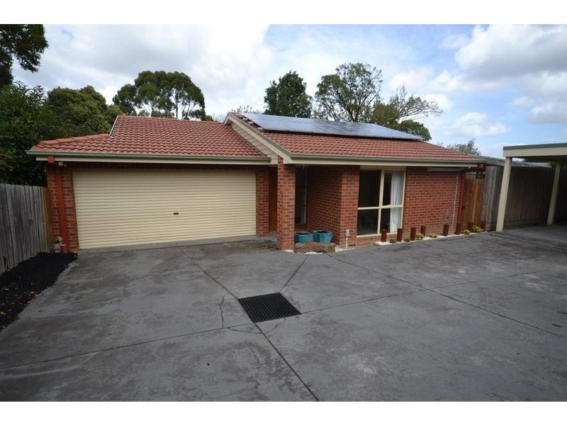 52a Cambridge Road, Mooroolbark VIC 3138