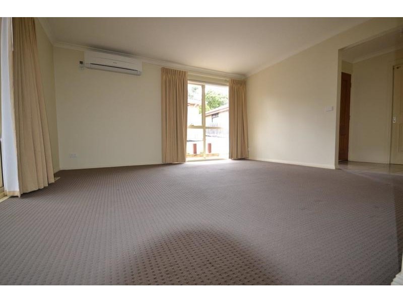 52a Cambridge Road, Mooroolbark VIC 3138