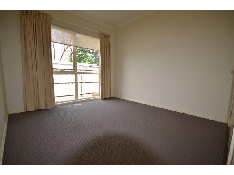 52a Cambridge Road, Mooroolbark VIC 3138