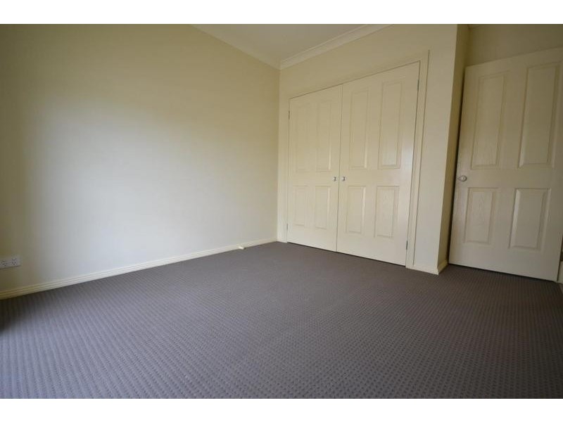 52a Cambridge Road, Mooroolbark VIC 3138