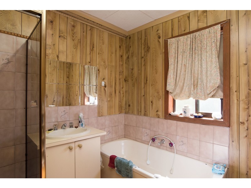 76 Taylor Road, Mooroolbark VIC 3138