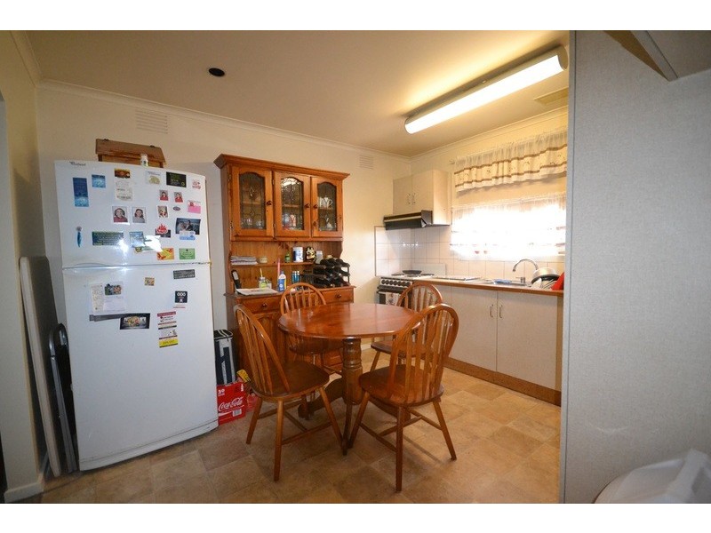 1/237-239 Hull Road, Mooroolbark VIC 3138