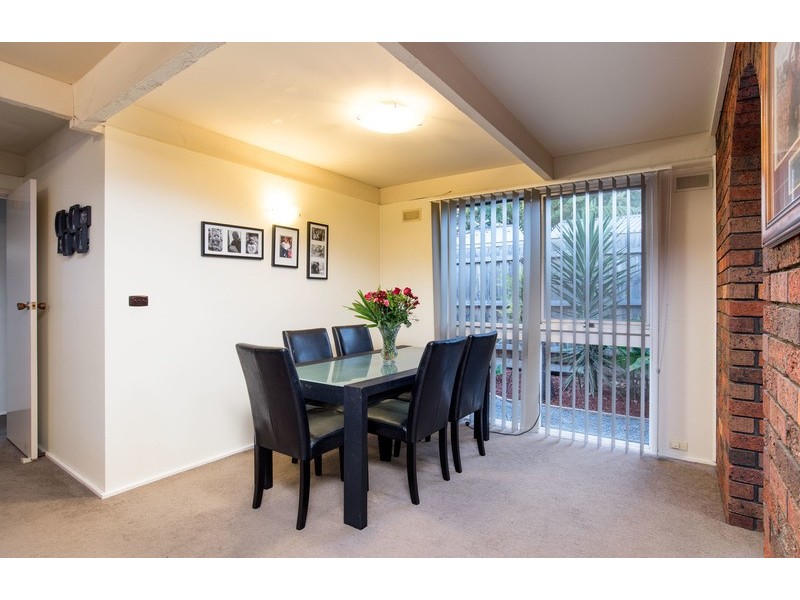 3 Drovers Walk, Chirnside Park VIC 3116