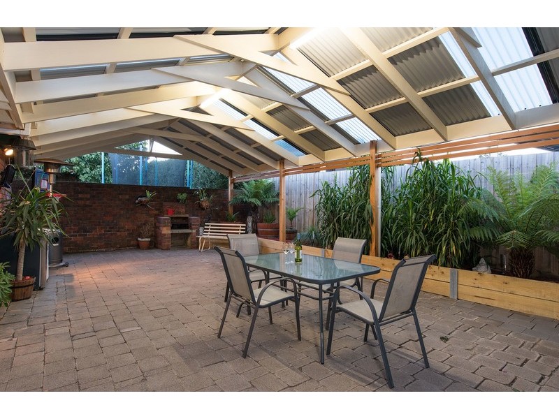 3 Drovers Walk, Chirnside Park VIC 3116