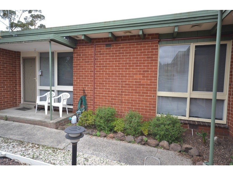 4/9 Liverpool Road, Kilsyth VIC 3137
