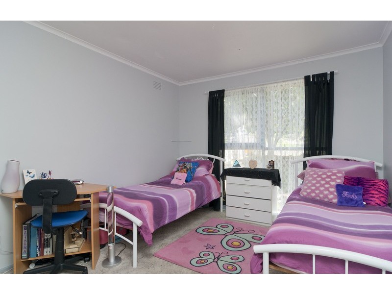 14a Swinburne Avenue, Mooroolbark VIC 3138