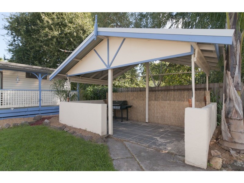 14a Swinburne Avenue, Mooroolbark VIC 3138