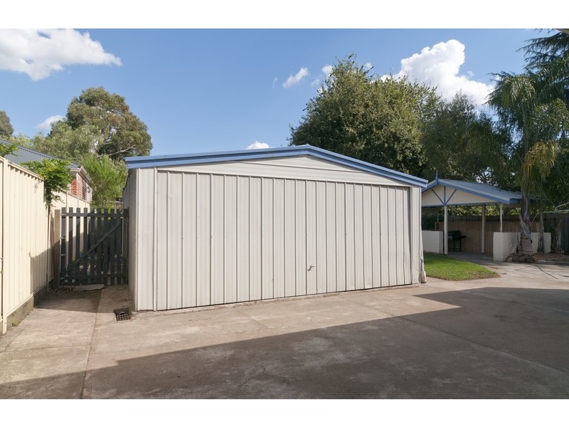 14a Swinburne Avenue, Mooroolbark VIC 3138