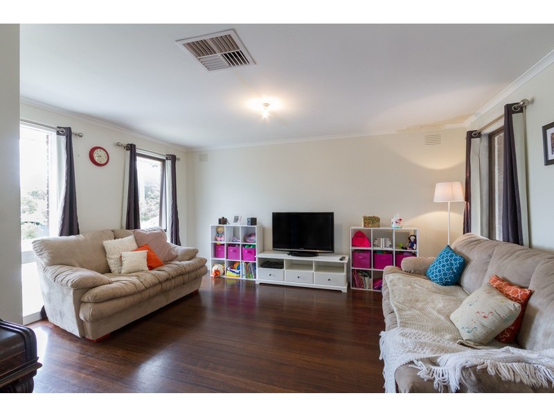 3 Coolaroo Court, Mooroolbark VIC 3138