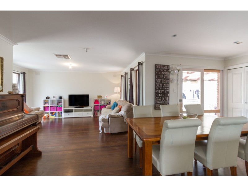 3 Coolaroo Court, Mooroolbark VIC 3138