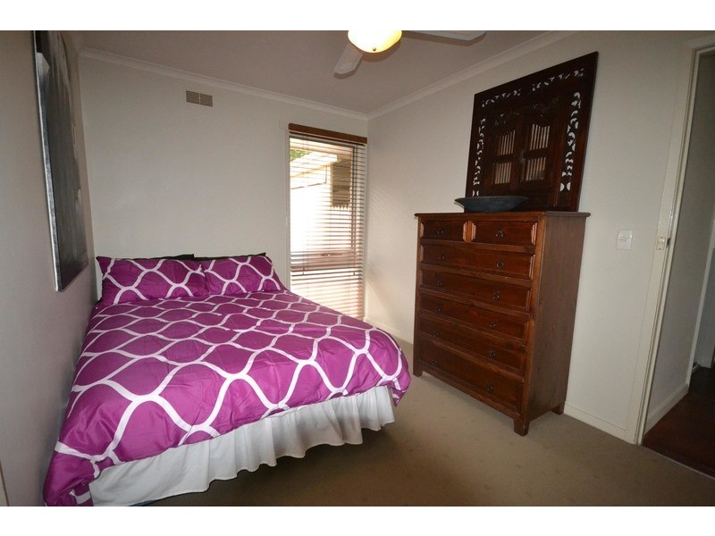 16 Landscape Drive, Mooroolbark VIC 3138