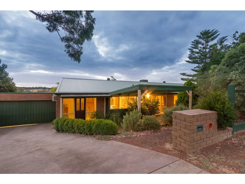 14 Vista Drive, Chirnside Park VIC 3116