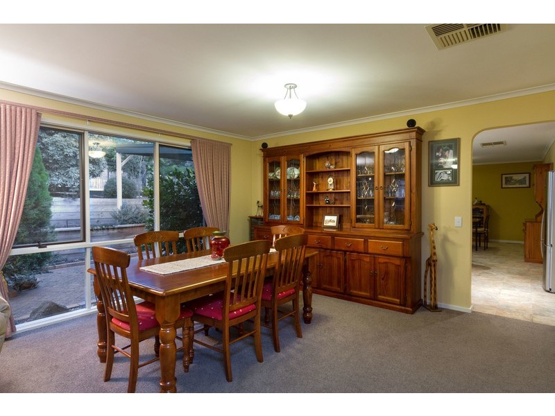 14 Vista Drive, Chirnside Park VIC 3116