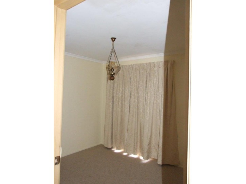 13 Barker Street, Mooroolbark VIC 3138