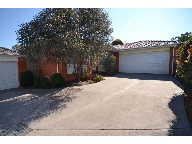 22a Andrew Street, Mooroolbark VIC 3138