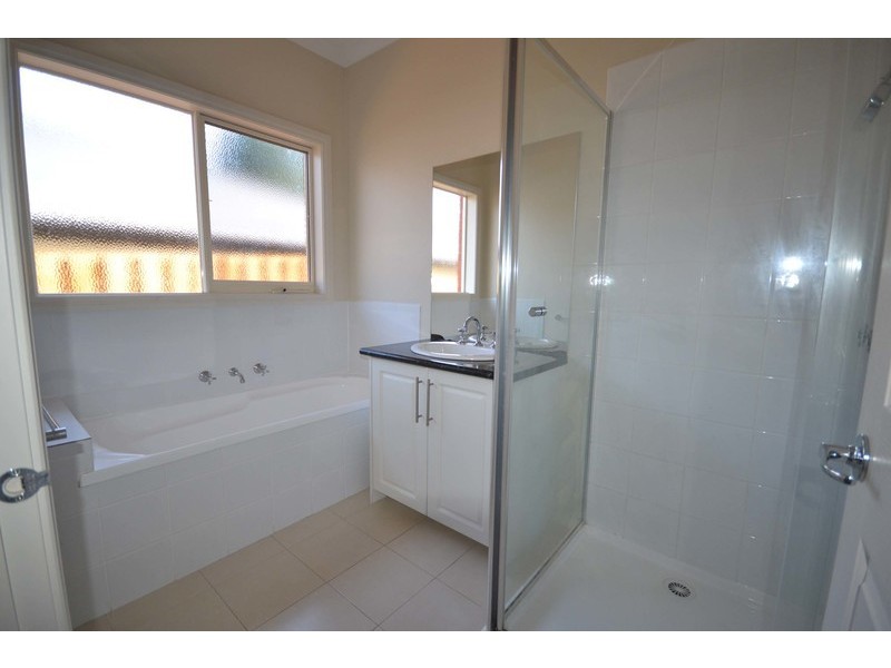 22a Andrew Street, Mooroolbark VIC 3138