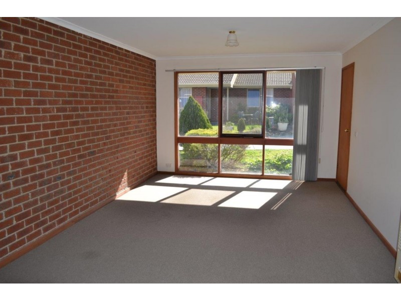 8/17-25 Ervin Road, Kilsyth VIC 3137