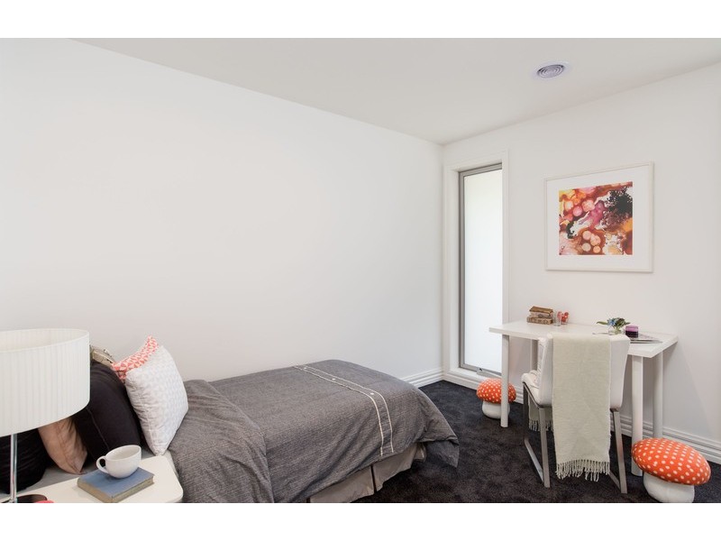 43a Jacaranda Avenue, Kilsyth VIC 3137