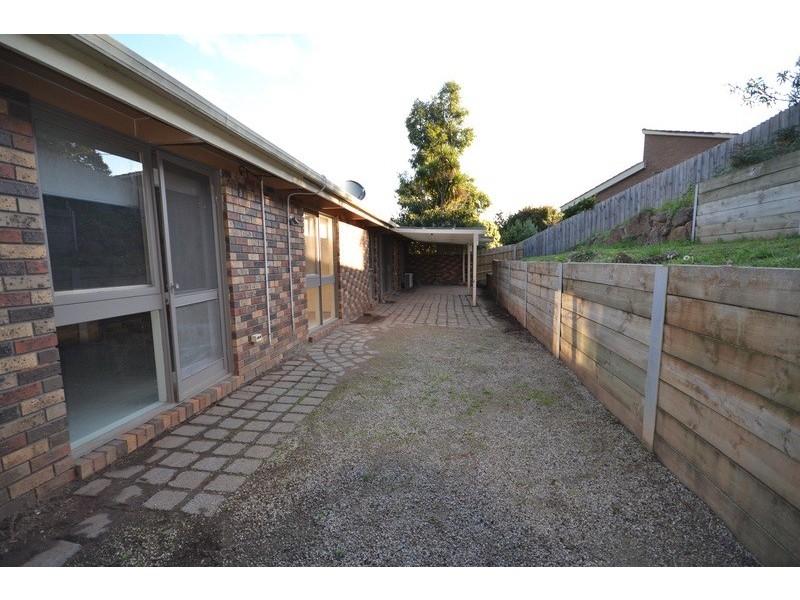 4 Old Mill Place, Chirnside Park VIC 3116