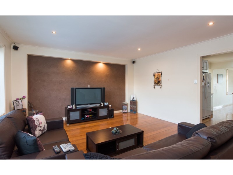 1/17 Wimbledon Court, Mooroolbark VIC 3138