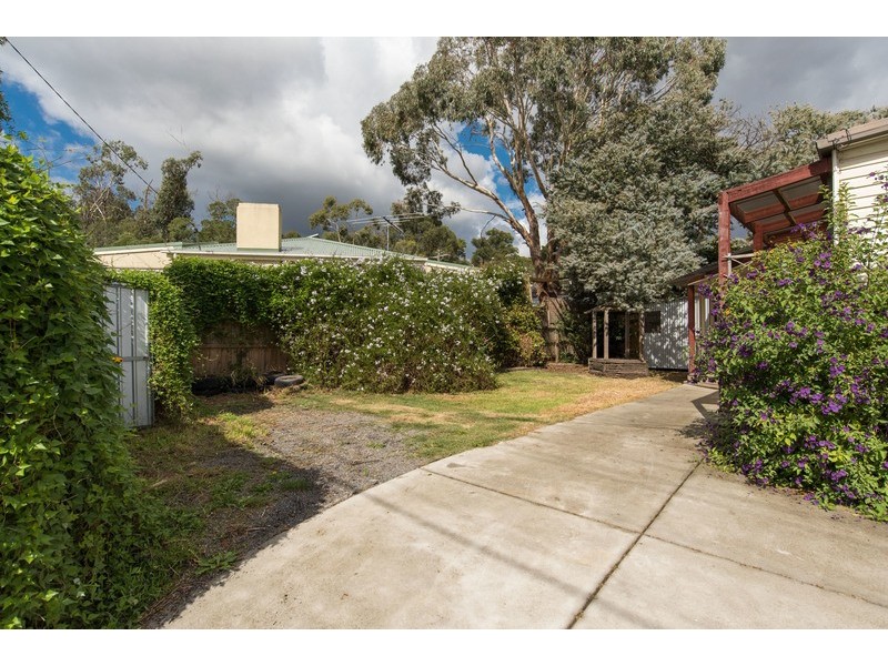 102 Cardigan Road, Mooroolbark VIC 3138